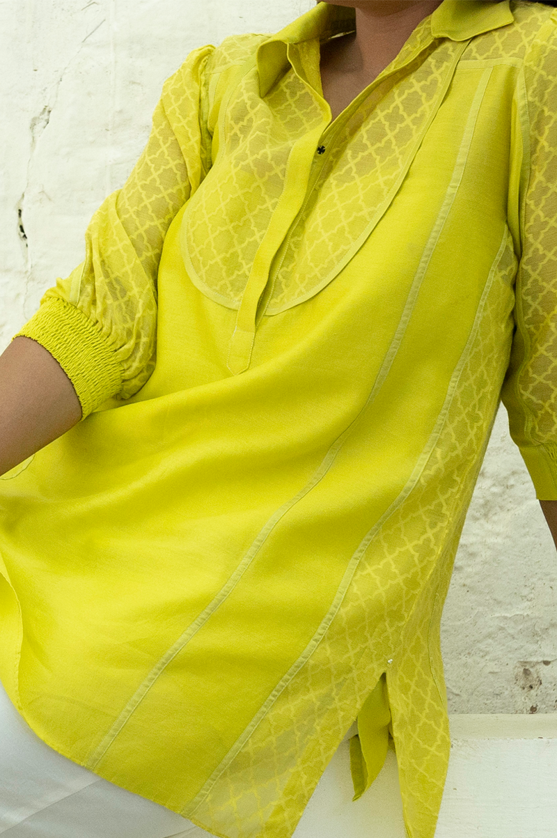 LIME CHANDERI TOP WITH LATTICE JAQUARD - RTS