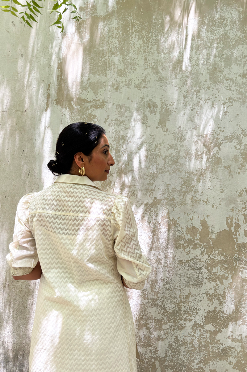 IVORY CHANDERI TOP WITH ZIG ZAG JAQUARD - RTS