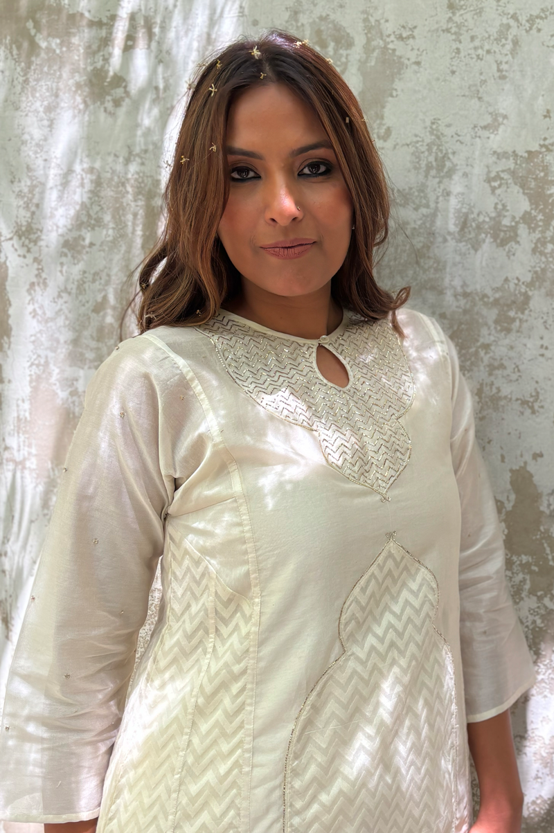 IVORY CHANDERI GUMBAD KURTA SET